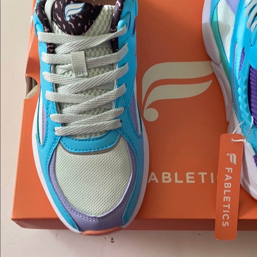 Fabletics sneakers - Picture 3 of 13